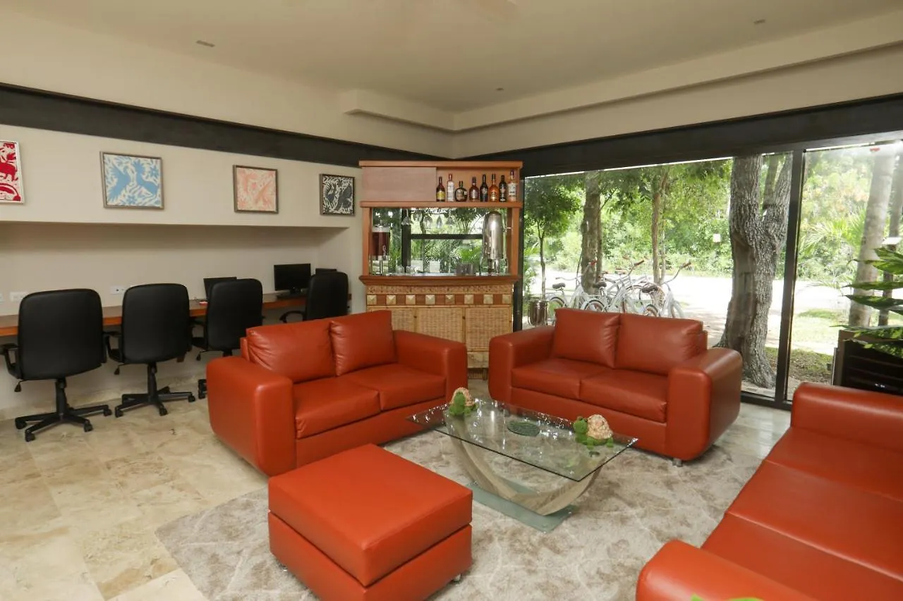 Xaha Villas Suites & Golf Resort Tulum