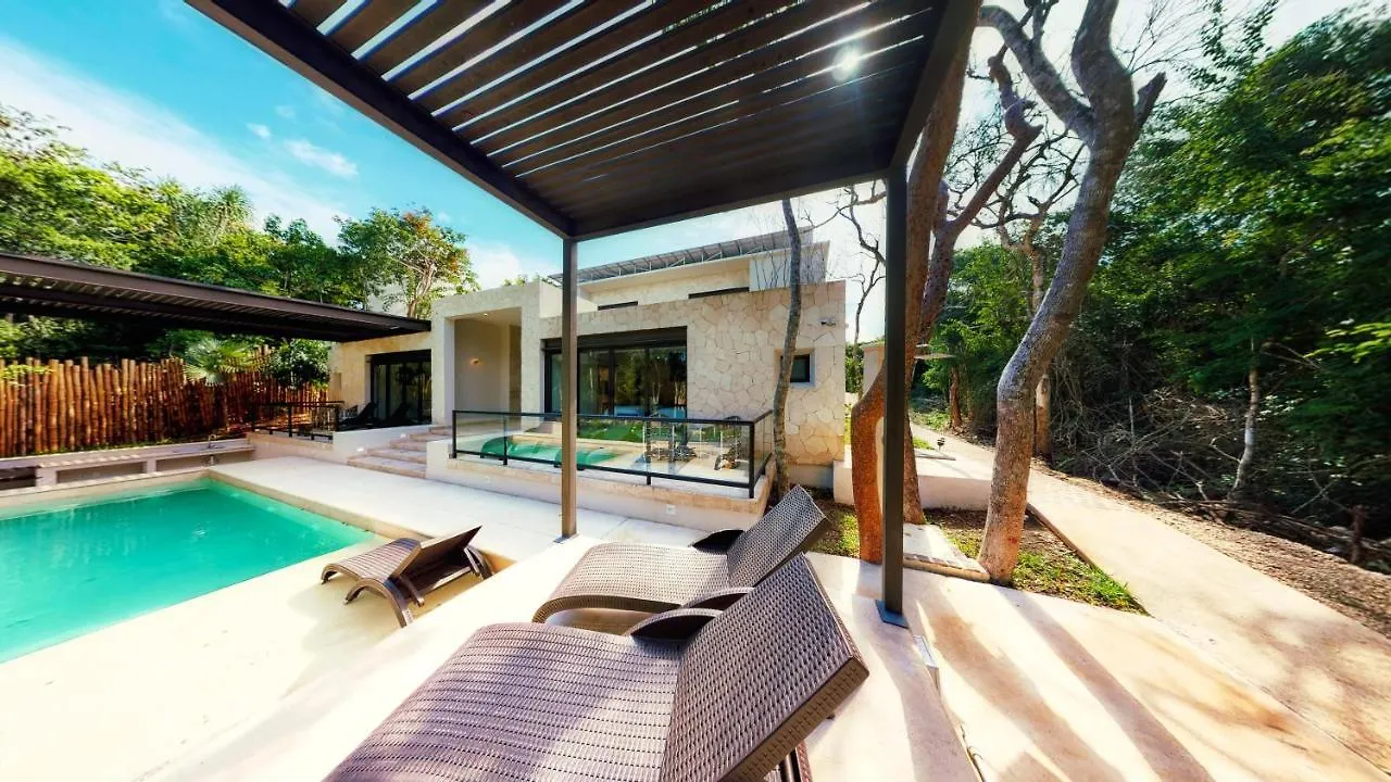 Xaha Villas Suites & Golf Resort Tulum