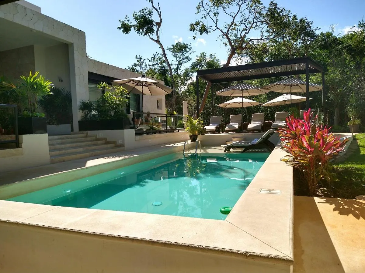 Xaha Villas Suites & Golf Resort Tulum 3*,  Meksika