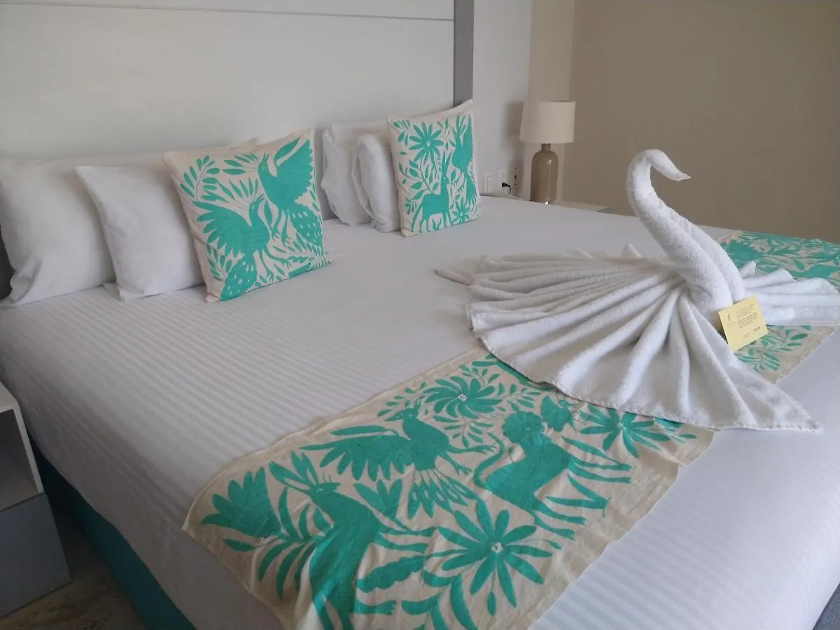 Xaha Villas Suites & Golf Resort Tulum