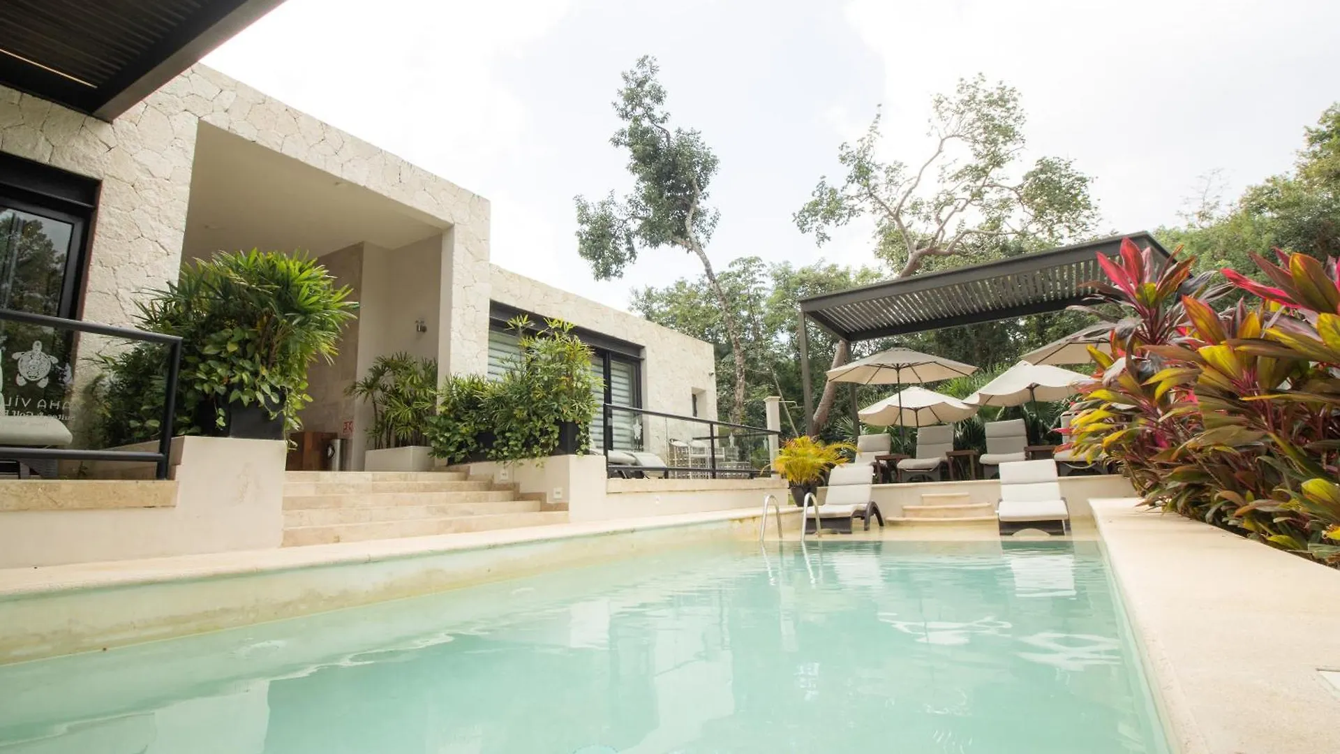 Xaha Villas Suites & Golf Resort Tulum